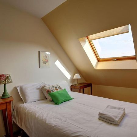 Spacious T2 Apt In City Center. Amboise Exterior photo